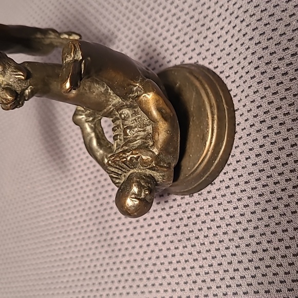 Small Brass Circus Clowns Performing Figures - Picture 9 of 11